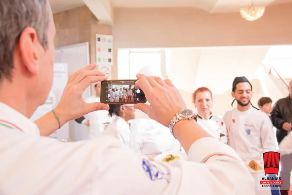 54728129_2290891144500367_7575017567798951936_n