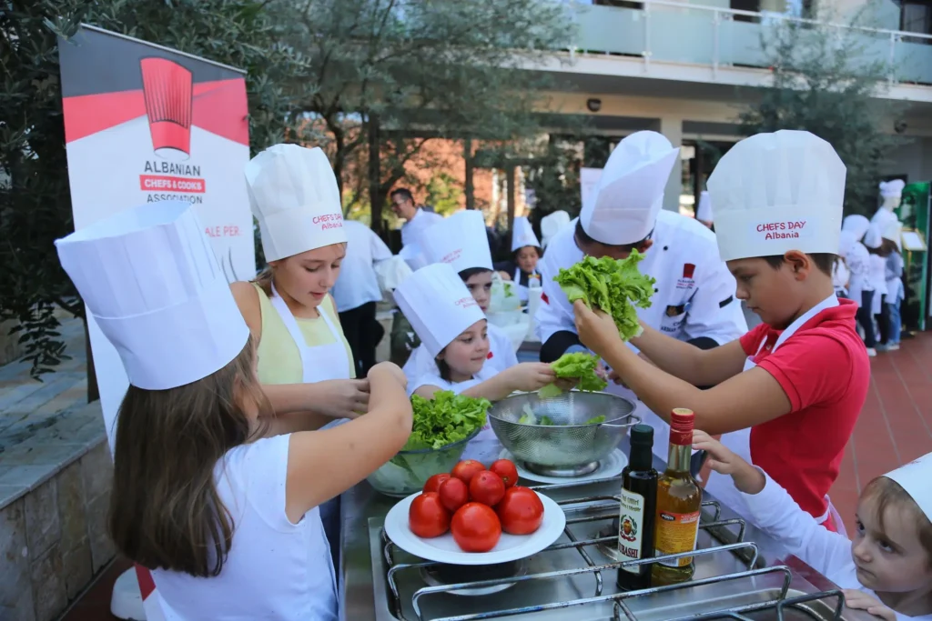 72957898_2441086369480843_9138478679649681408_n