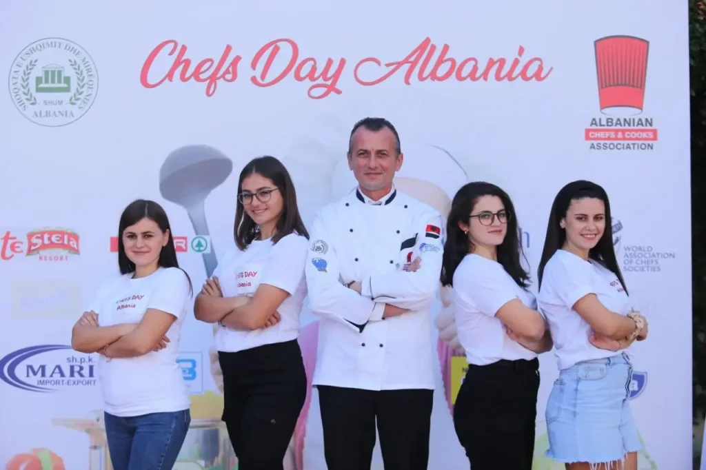 72993556_2439289476327199_8759929397575680000_n